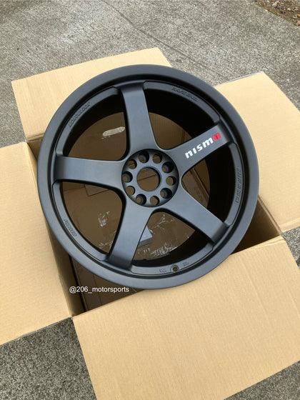 Nismo LMGT4 19x10.5 +15 5x114.3 Matte Gun Black