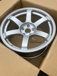 RAYS VOLK RACING TE37 Saga 18x9.5 +22 5x114.3 Diamond Silver